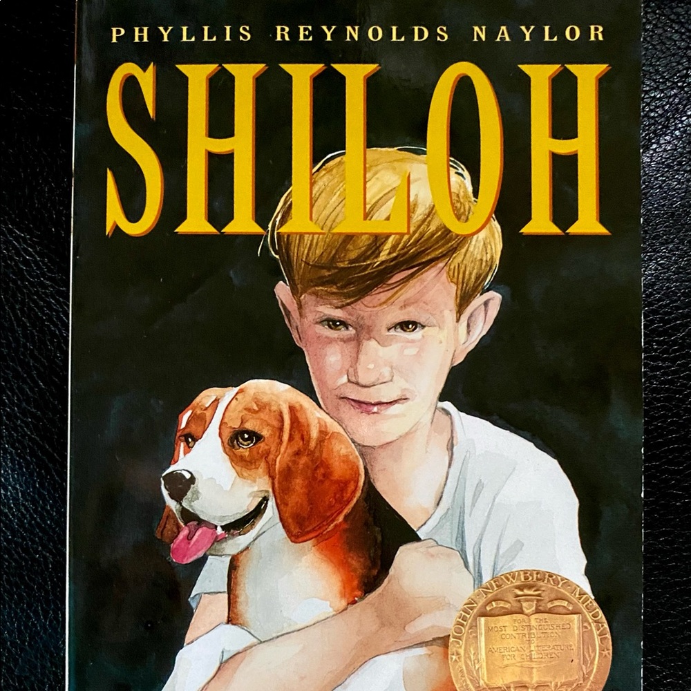 🐶Shiloh Book-New